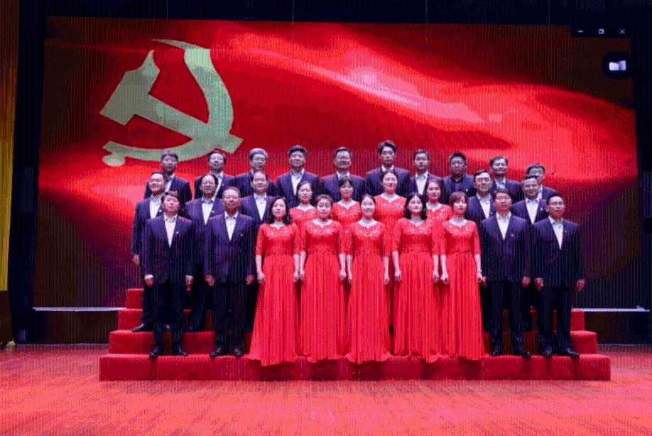 鲜奶运输车找不同